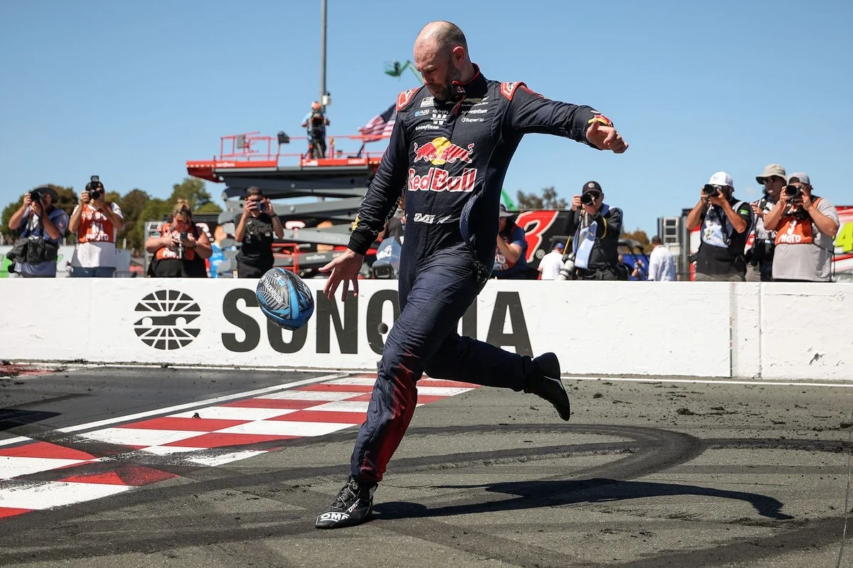 Shane van Gisbergen's Victory at Sonoma: A Strategic Masterclass in NASCAR Racing